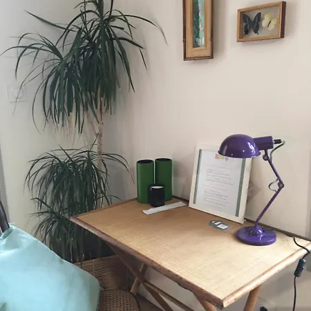 La Gariguette La Campagne à La Ville Nîmes