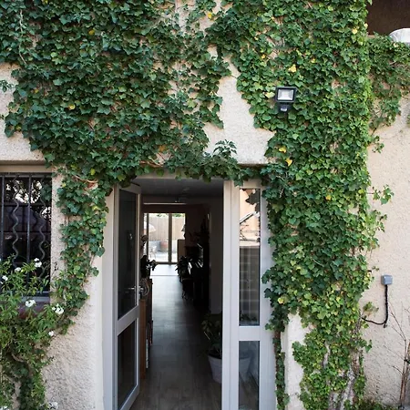 Bed & Breakfast La Gariguette La Campagne à La Ville *